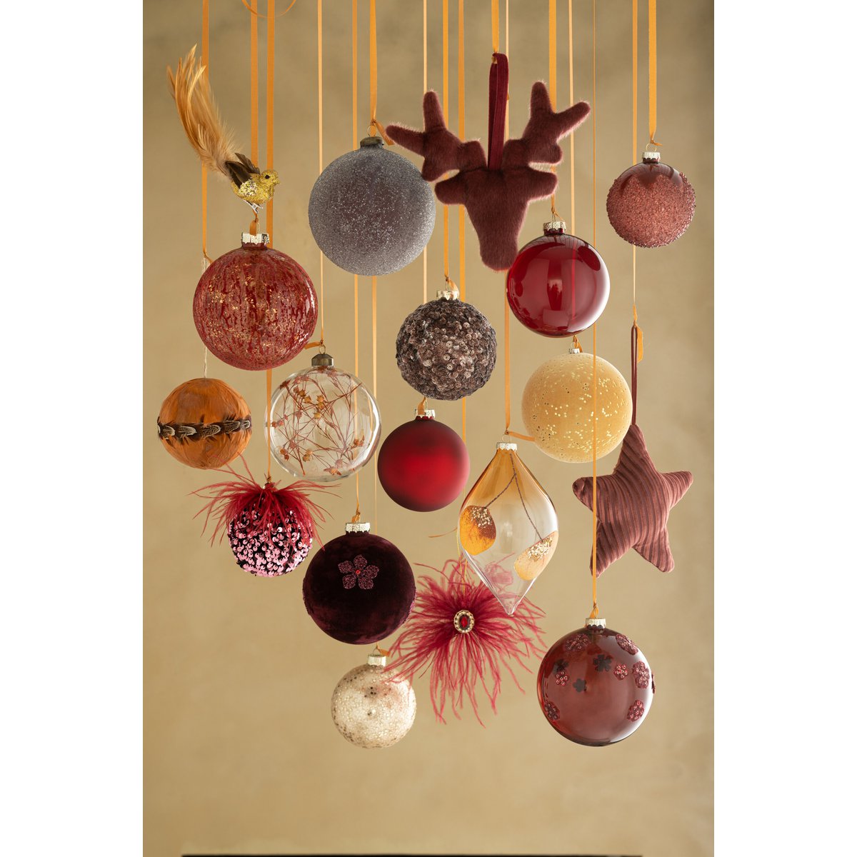 J-Line Doos Van 4 Kerstballen Bloemen Fluweel Glas Burgundy Large
