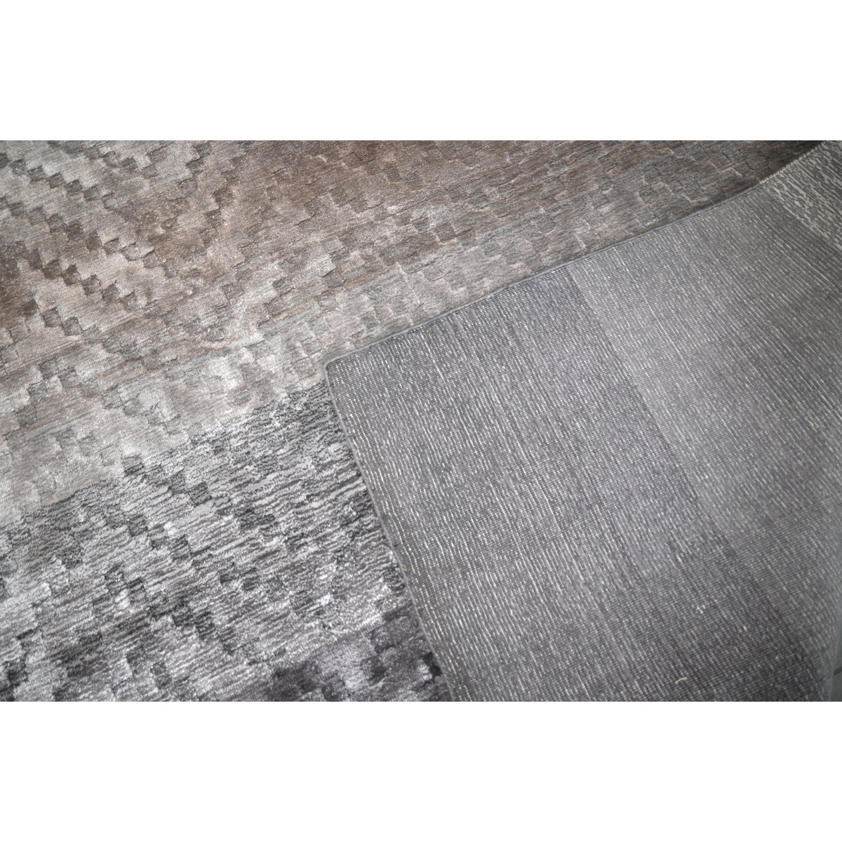 Modern vloerkleed - 235x162 cm - HANDGEMAAKT