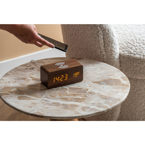 Wekkerblok w. Telefoonoplader-LED