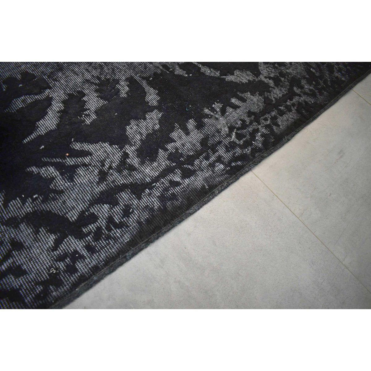Carved vintage vloerkleed - 266x171 cm