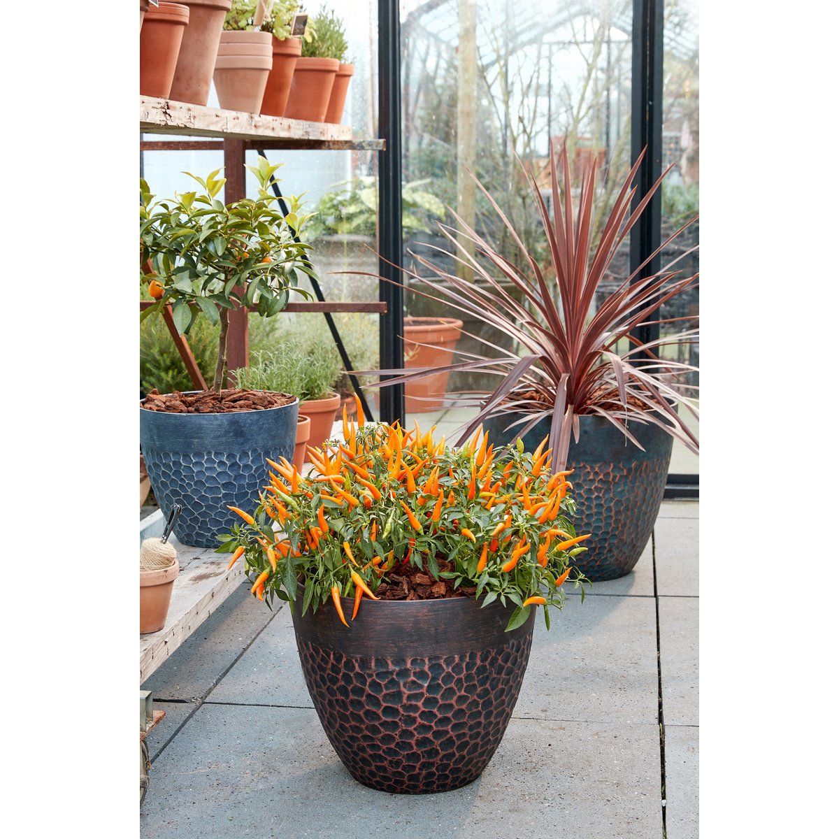 Bravo Bloempot voor Buiten - H32,5 x Ø38 cm - Groen gehamerd